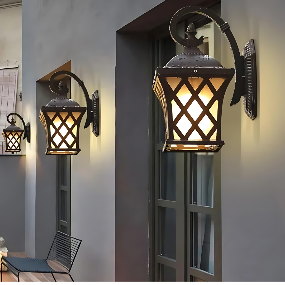 RusticGlow Væglampe til Udendørs Brug