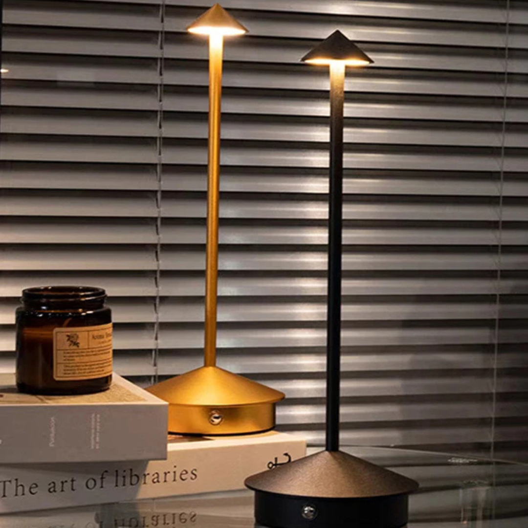 LumiPeak Bordlampe