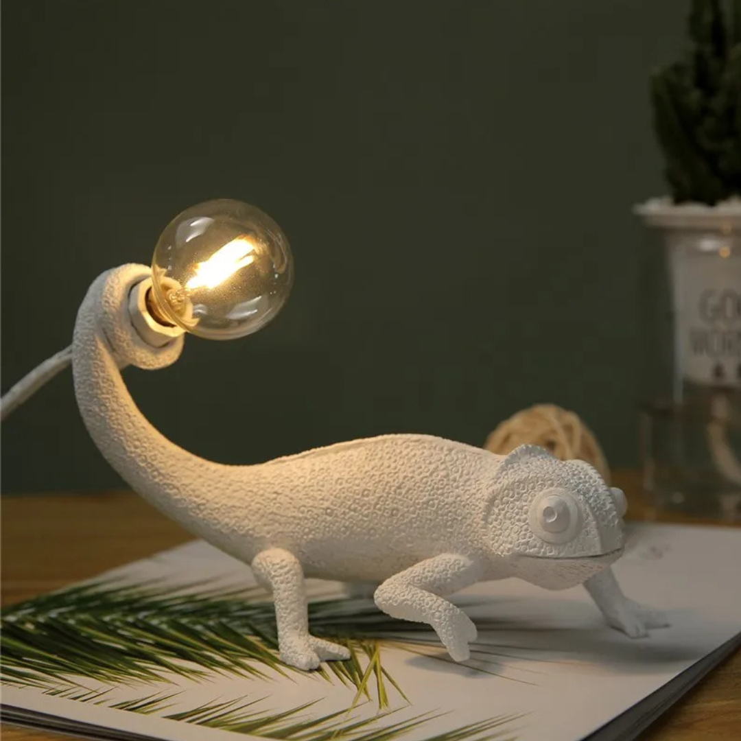 Lysøgle Kamelon Lampe